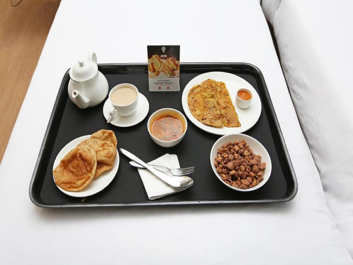 Spot On 60838 Shri Giriraj Dham Hotel Govardhan Екстериор снимка